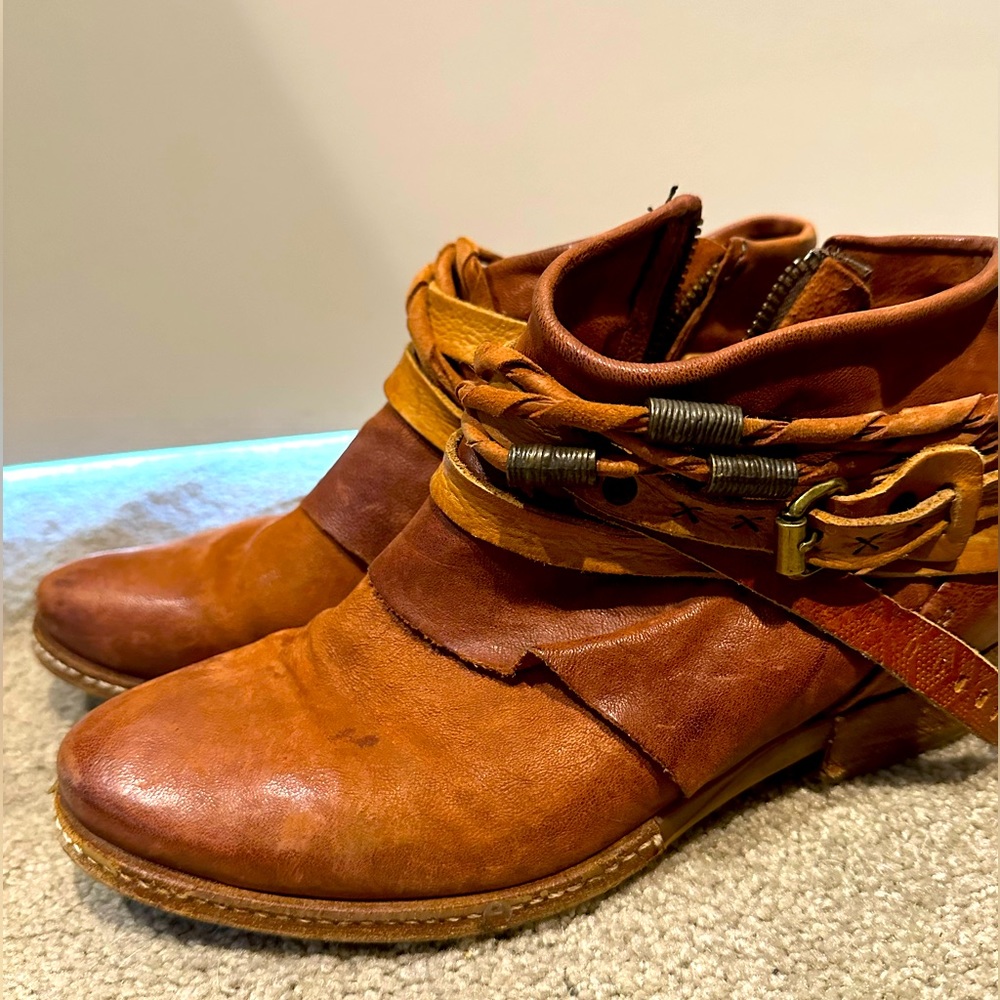 AS 98 distressed booties